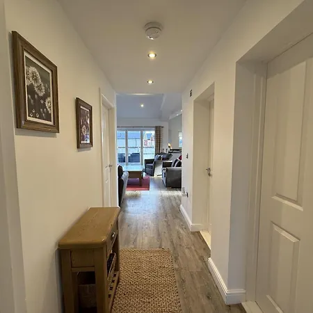 Σπίτι διακοπών Alana Bay, The Bay, 2 Bedrooms With Ensuites, Parking, Enclosed Deck, Meadows Location, 2 Dogs Welcome *