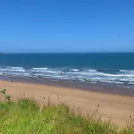 Holiday home Alana Bay, The Bay, 2 Bedrooms With Ensuites, Parking, Enclosed Deck, Meadows Location, 2 Dogs Welcome Filey