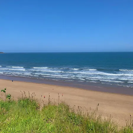 Semesterbostad Alana Bay, The Bay, 2 Bedrooms With Ensuites, Parking, Enclosed Deck, Meadows Location, 2 Dogs Welcome Filey