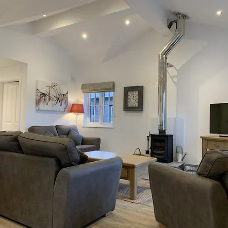 Alana Bay - The Bay Filey, Sleeps 4-5, 2 Dogs Welcome For Free *