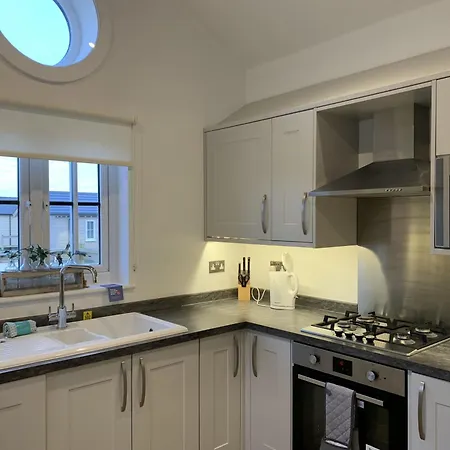 Alana Bay - The Bay Filey, Sleeps 4-5, 2 Dogs Welcome For Free Filey